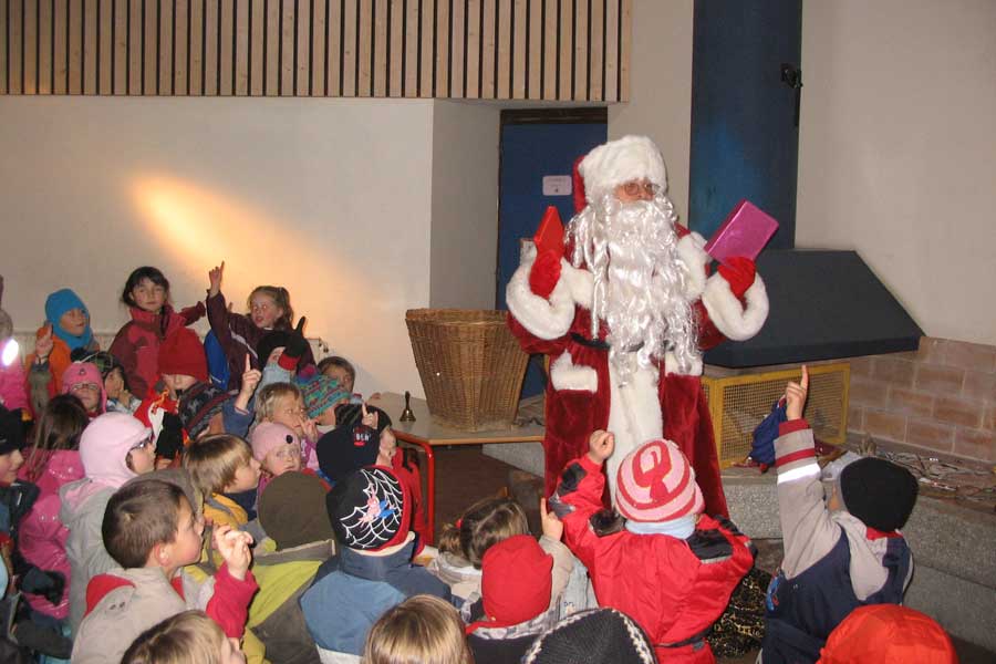 Animation Père Noël Haute Savoie Genève Annecy galerie marchande spectacle de Noël